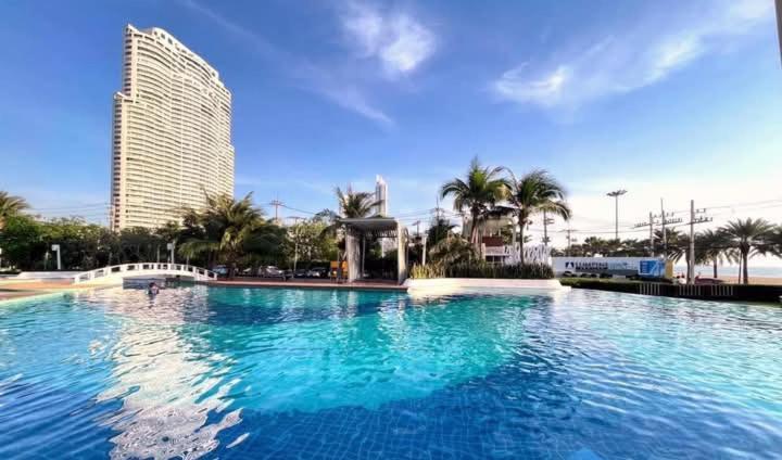 2 ห้องนอน 2 ห้องน้ำ Seaview Jomtien ชั้น18 Apartment Екстериор снимка
